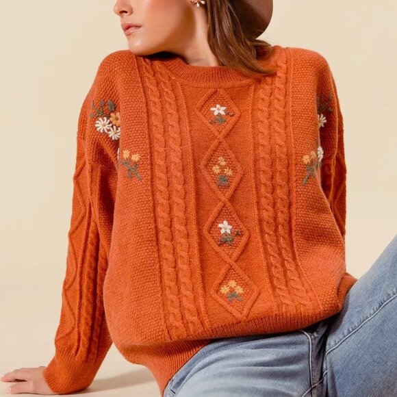 SO ME Embroidered Flower Cable Knitted Sweater - Picture 3 of 5